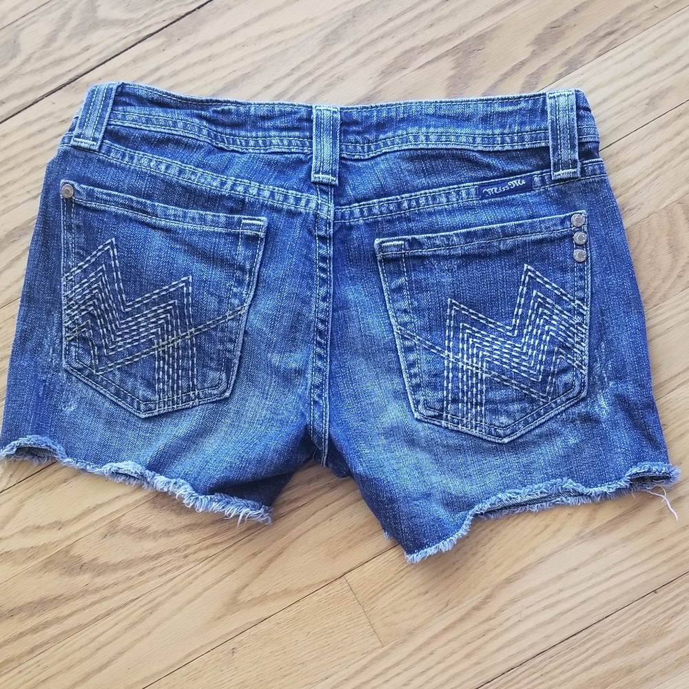 Miss me shorts 27